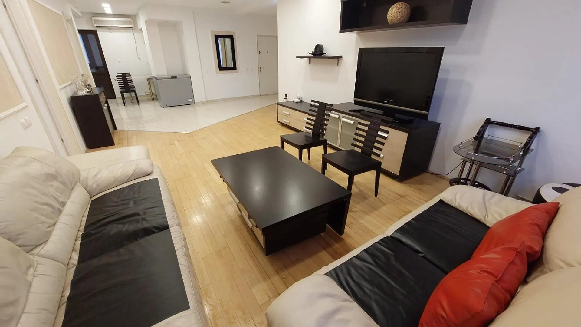 Romana Lovely Apartment 布加勒斯特