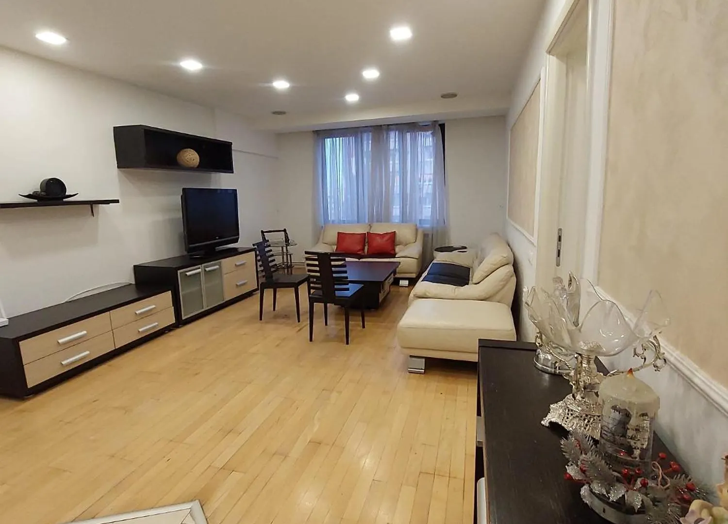 Romana Lovely Apartment Bucharest 0*,